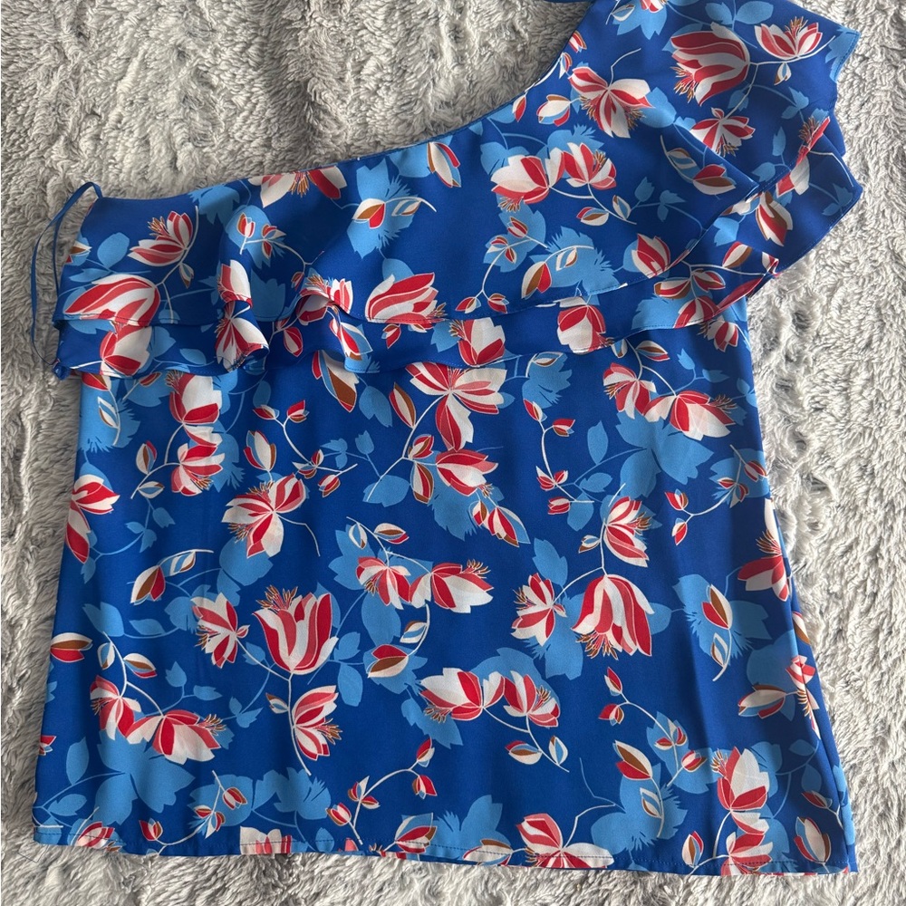 Floral One-Shoulder Top